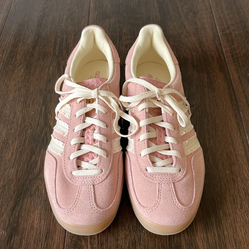 NWT ADIDAS Gazelle Indoor Ruffle Shoes! - Picture 5 of 9